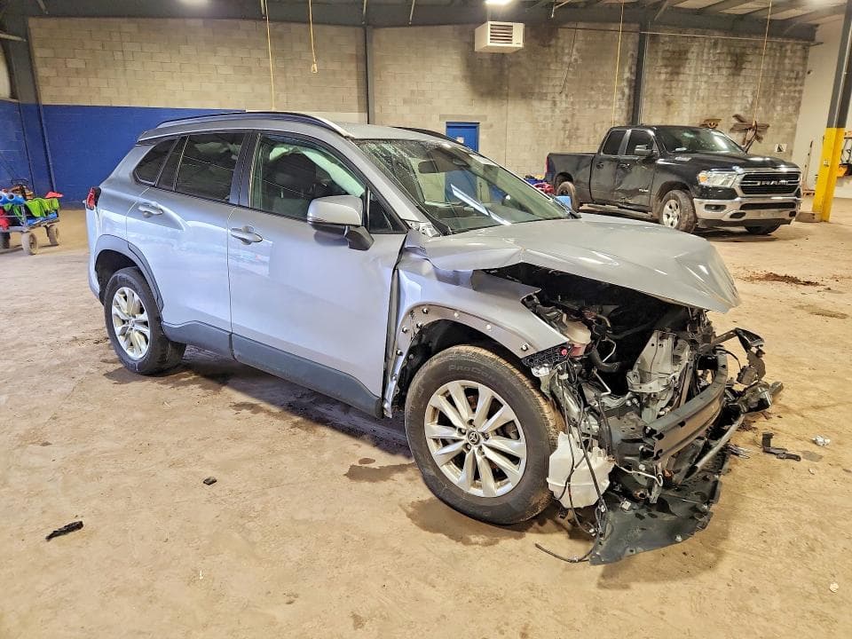 2023 TOYOTA COROLLA CROSS LE LE 4