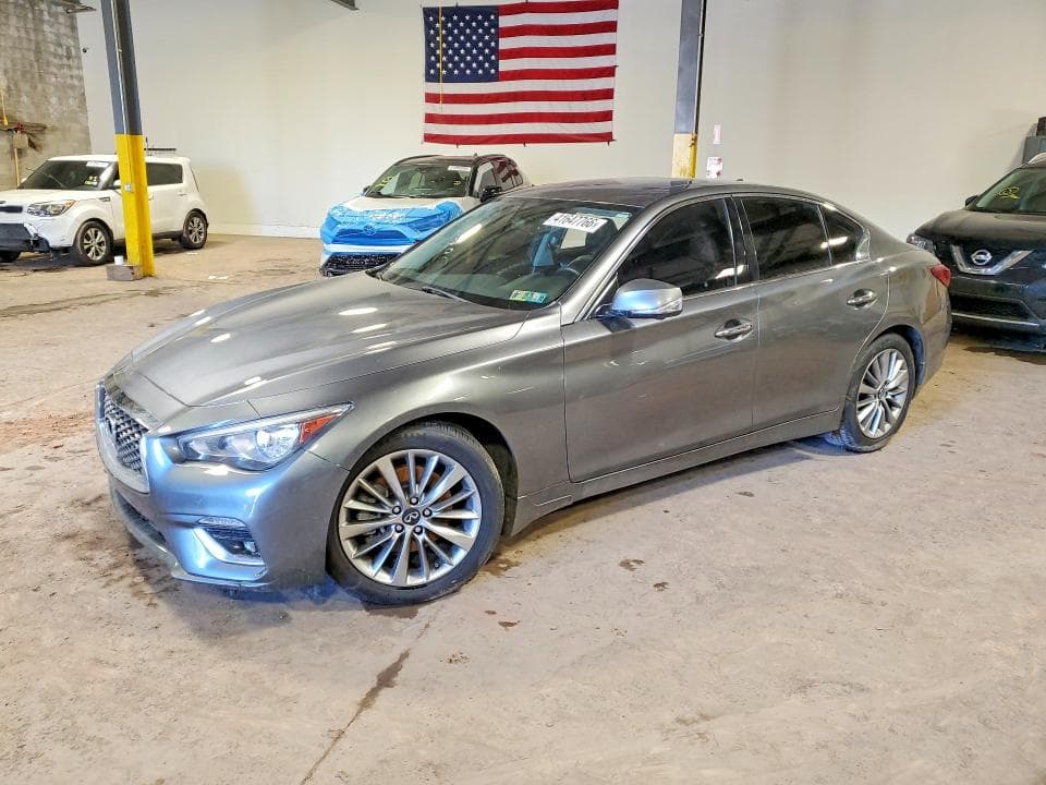 2021 INFINITI Q50 LUXE - 1