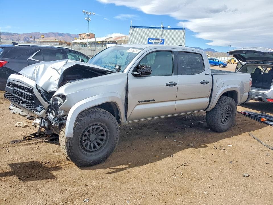 2017 TOYOTA TACOMA LIMITED - 1