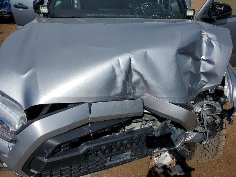 2017 TOYOTA TACOMA LIMITED 11