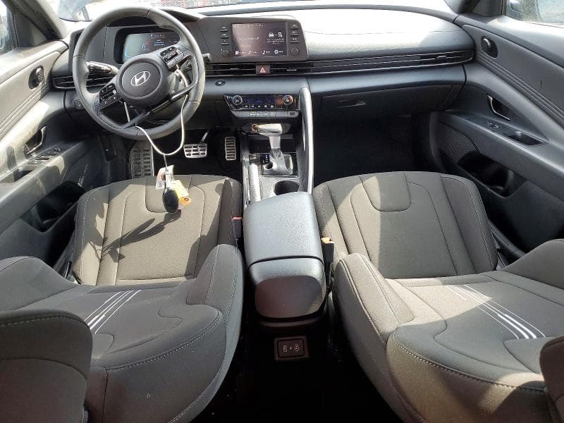 2025 HYUNDAI ELANTRA SEL SPORT 8