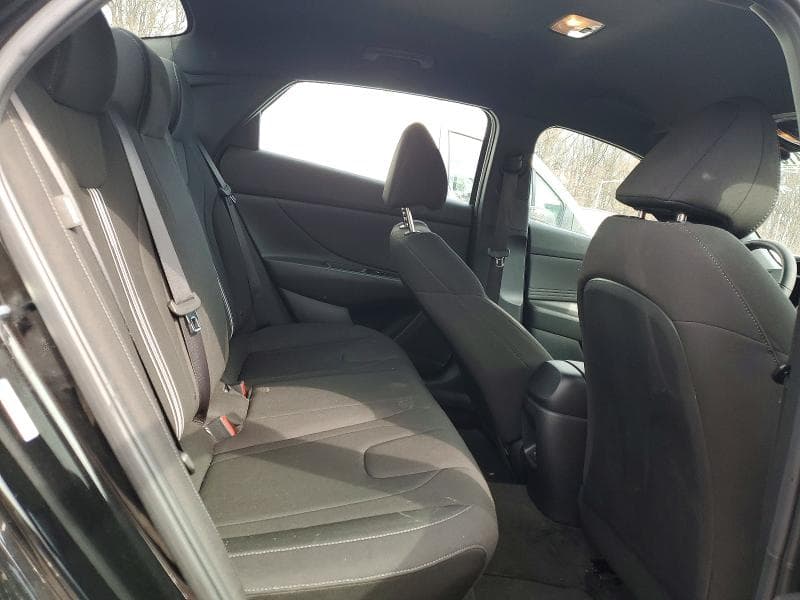 2025 HYUNDAI ELANTRA SEL SPORT 10