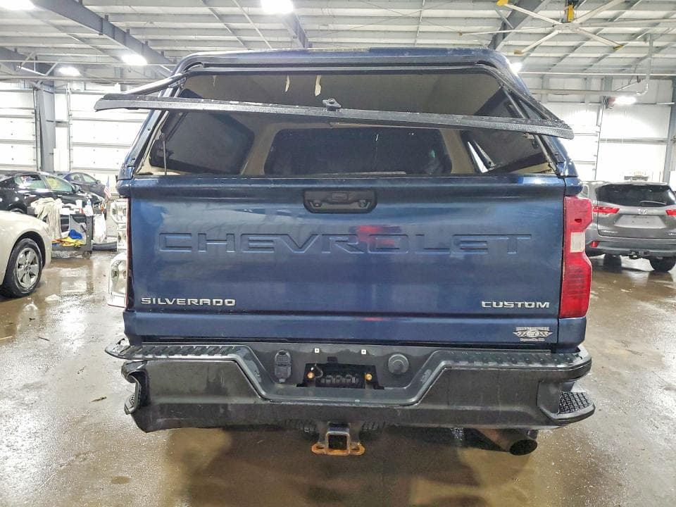 2022 CHEVROLET SILVERADO K2500 CUSTOM 6