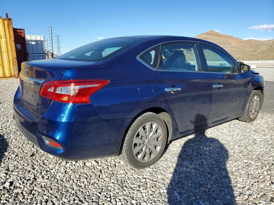2019 NISSAN SENTRA S S 3