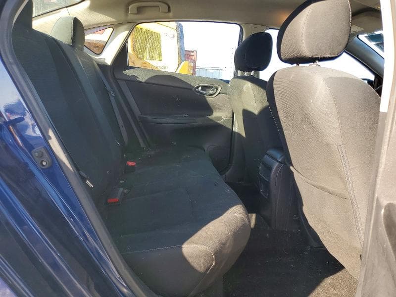 2019 NISSAN SENTRA S S 10