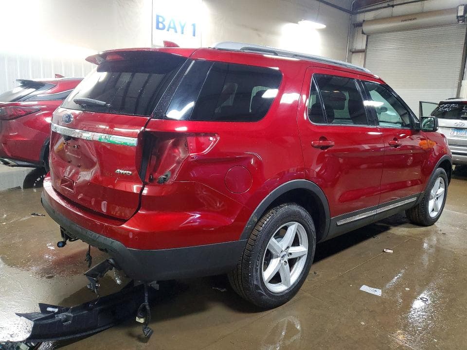 2017 FORD EXPLORER XLT 3