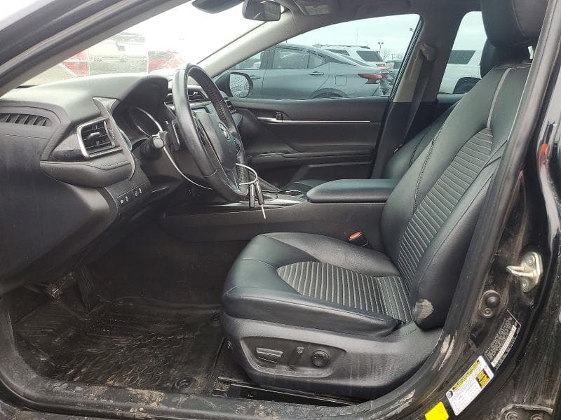 2019 TOYOTA CAMRY SE 7