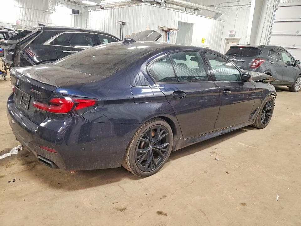 2021 BMW M550XI 3