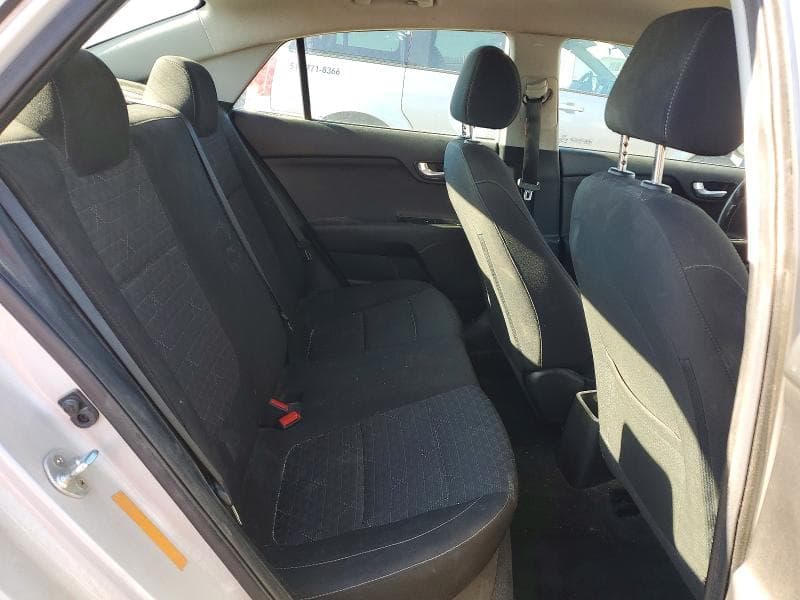 2019 KIA RIO 10