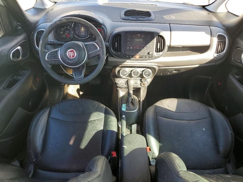 2018 FIAT 500L 8