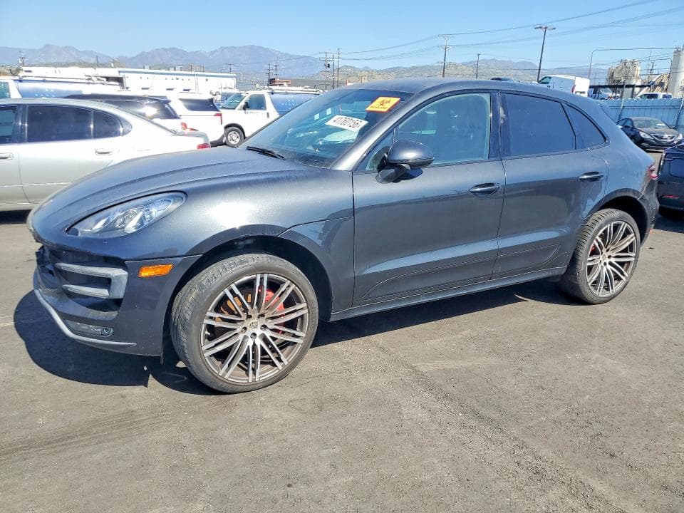 2017 PORSCHE MACAN TURBO 1
