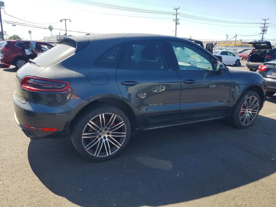 2017 PORSCHE MACAN TURBO 3
