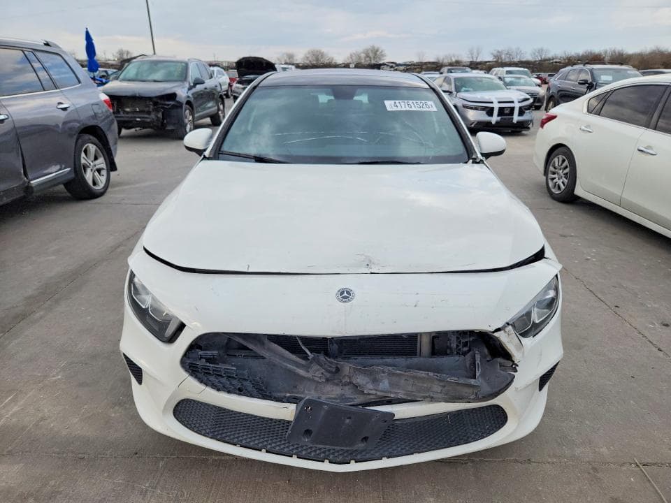 2019 MERCEDES-BENZ A 220 220 6