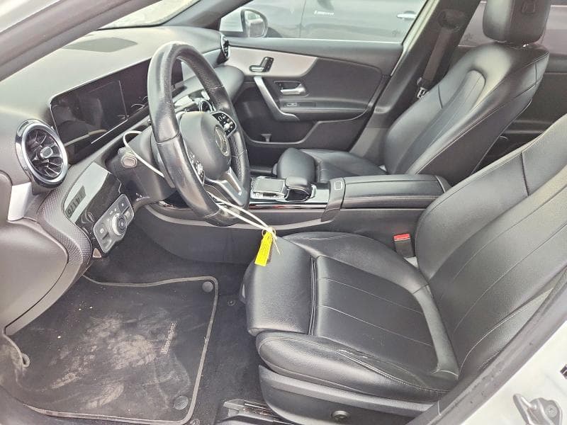 2019 MERCEDES-BENZ A 220 220 8