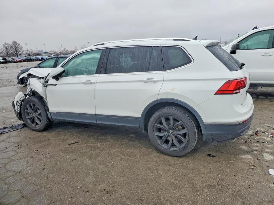 2024 VOLKSWAGEN TIGUAN SE 2