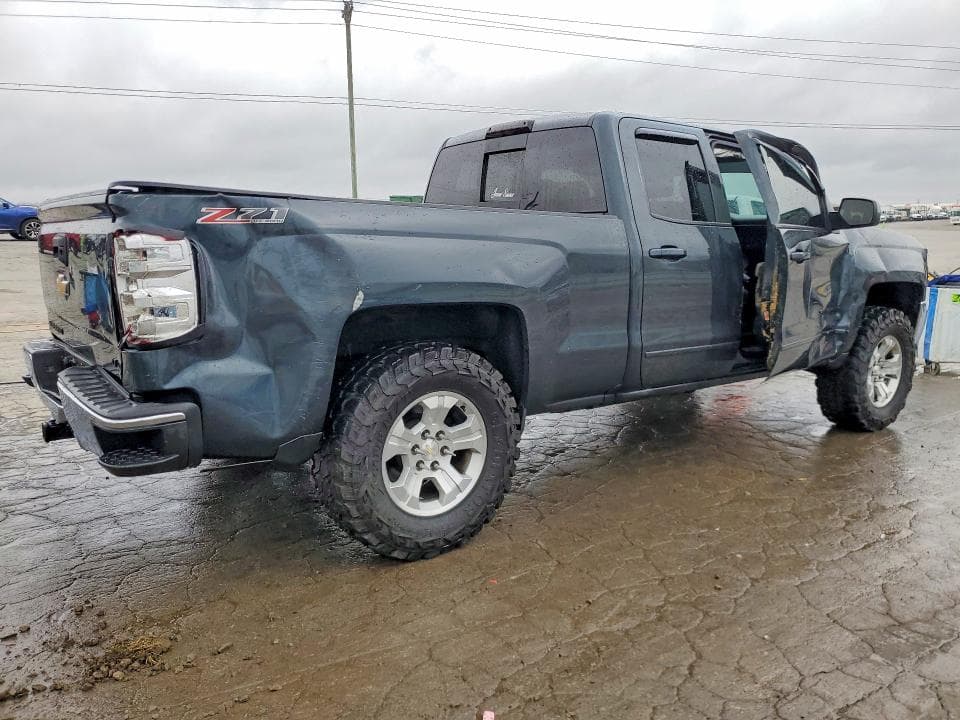 2017 CHEVROLET SILVERADO K1500 LT 3