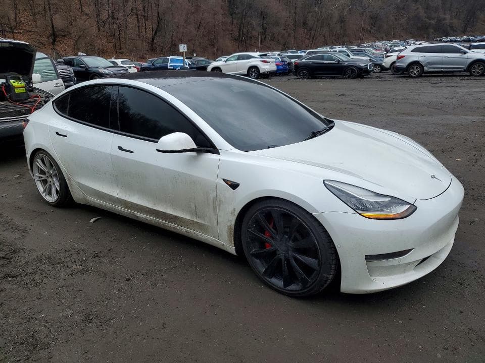 2020 TESLA MODEL 3 4