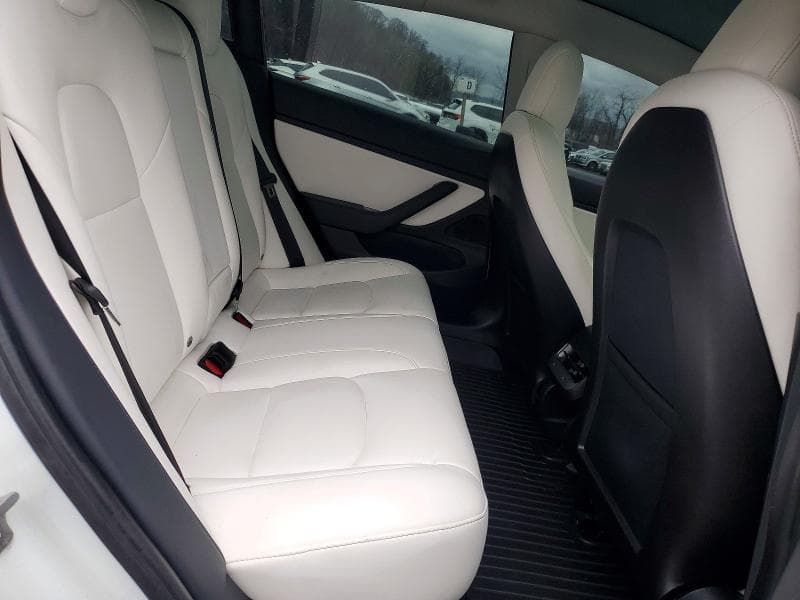 2020 TESLA MODEL 3 10