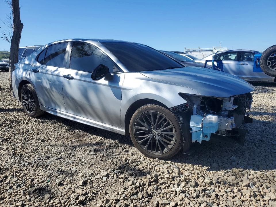 2022 TOYOTA CAMRY SE NIGHTSHADE 4