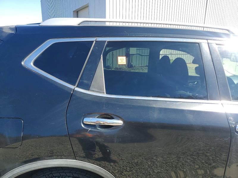 2018 NISSAN ROGUE SV 11