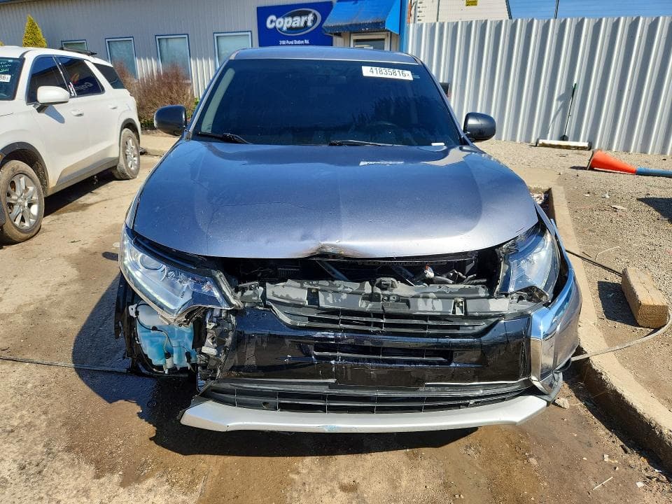 2018 MITSUBISHI OUTLANDER ES 5