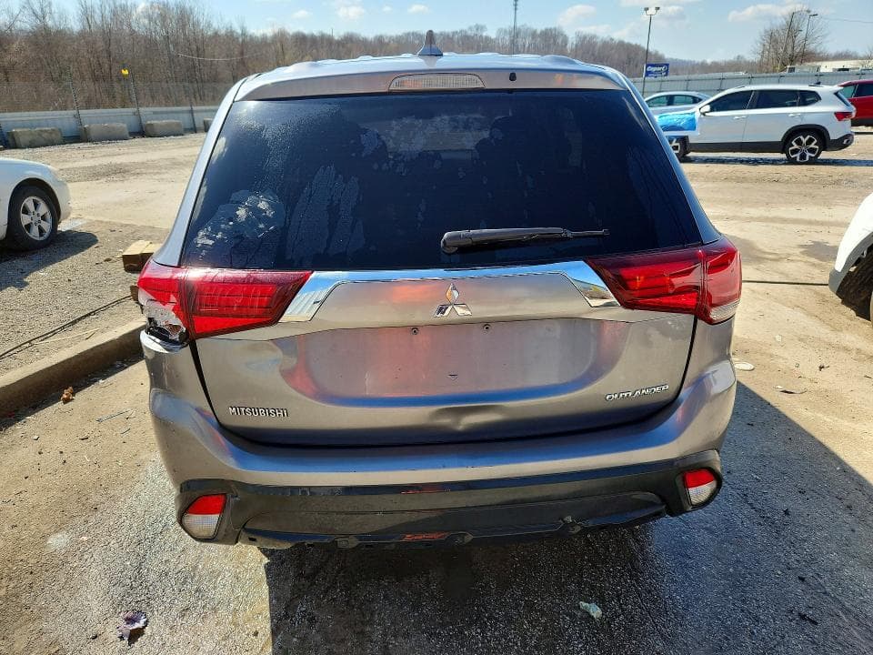 2018 MITSUBISHI OUTLANDER ES 6