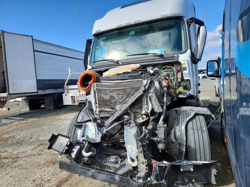 2025 VOLVO VNL SEMI TRUCK VNL 2