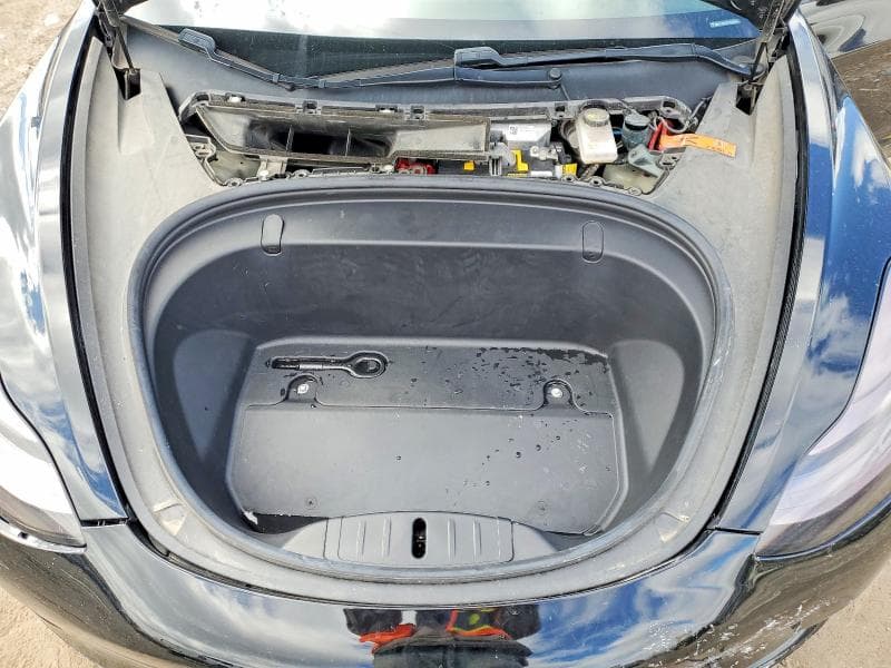 2020 TESLA MODEL 3 11