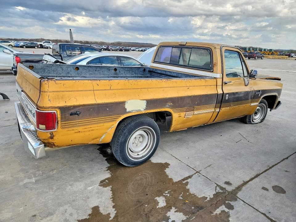 1986 CHEVROLET C10 3
