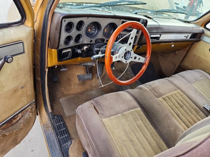 1986 CHEVROLET C10 8