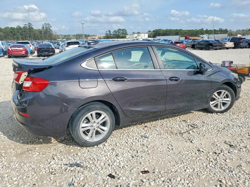 2017 CHEVROLET CRUZE LT LT 3