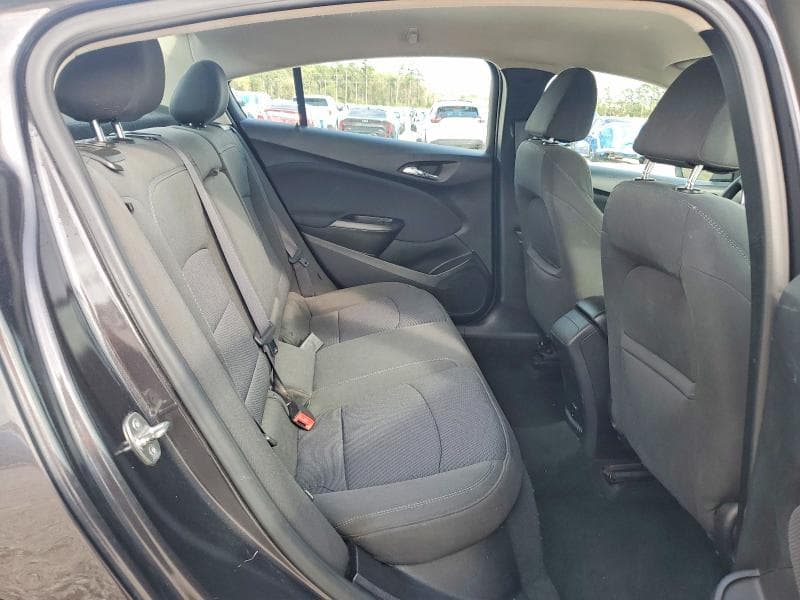 2017 CHEVROLET CRUZE LT LT 10