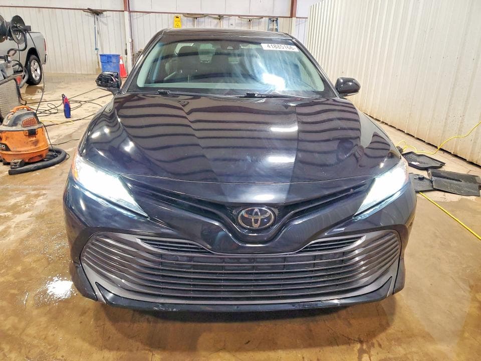 2018 TOYOTA CAMRY XLE 5