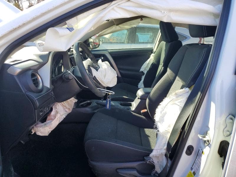 2017 TOYOTA RAV4 XLE XLE 7