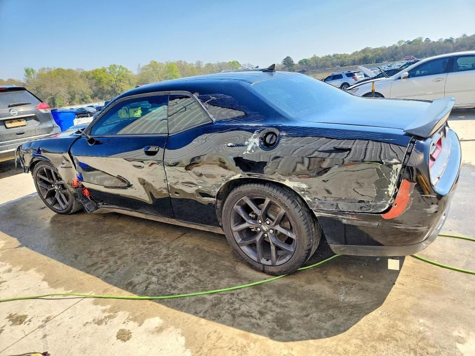 2021 DODGE CHALLENGER R 2