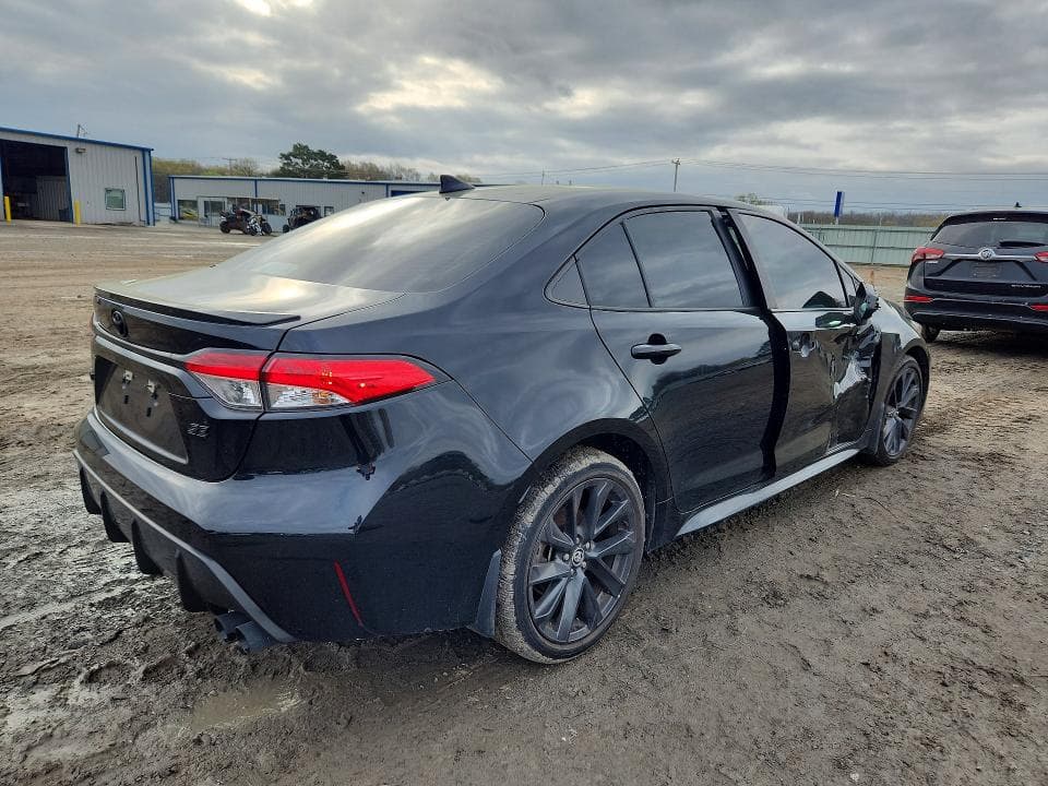 2023 TOYOTA COROLLA SE SE 3