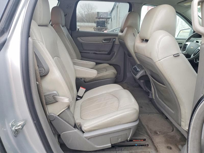 2017 CHEVROLET TRAVERSE PREMIER 11