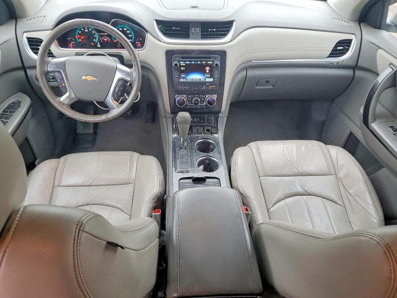2017 CHEVROLET TRAVERSE PREMIER 8