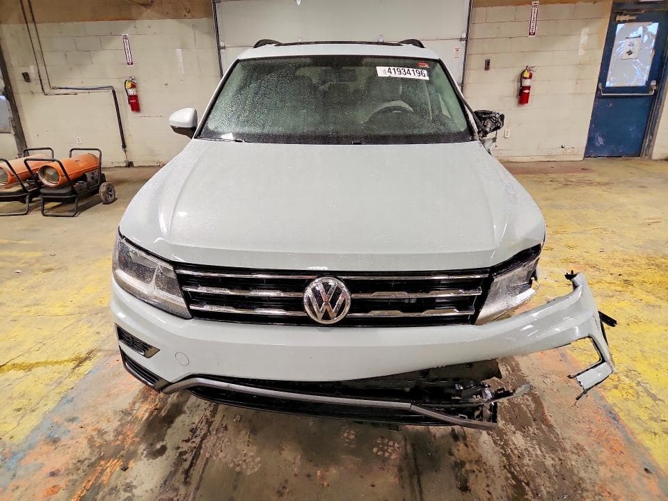 2019 VOLKSWAGEN TIGUAN SE 5