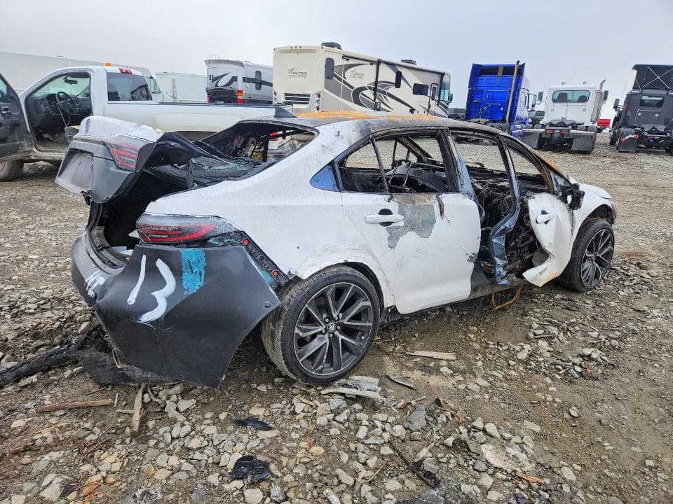 2021 TOYOTA COROLLA SE SE 3