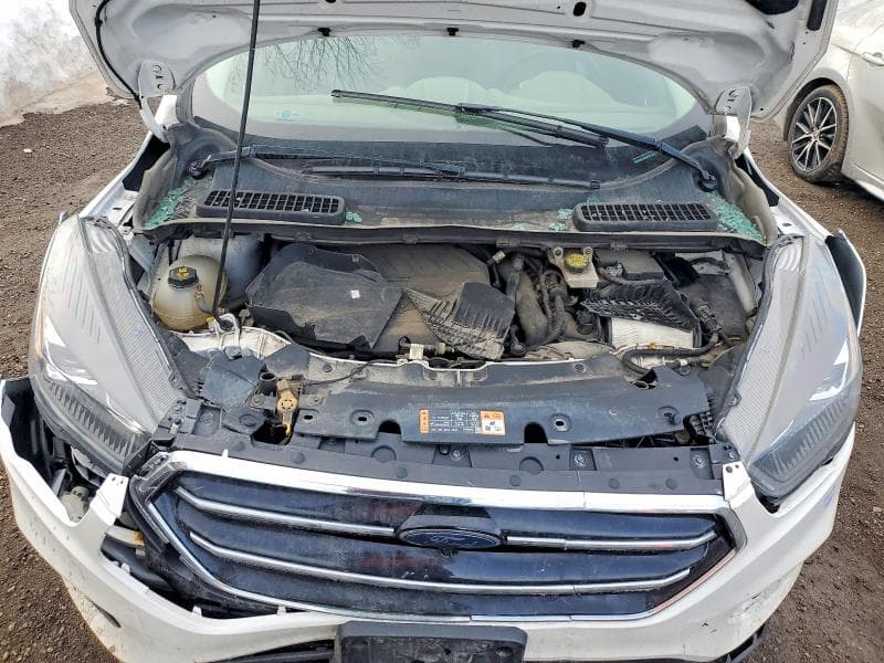 2018 FORD ESCAPE SE 12