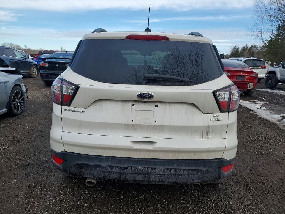 2018 FORD ESCAPE SE 6