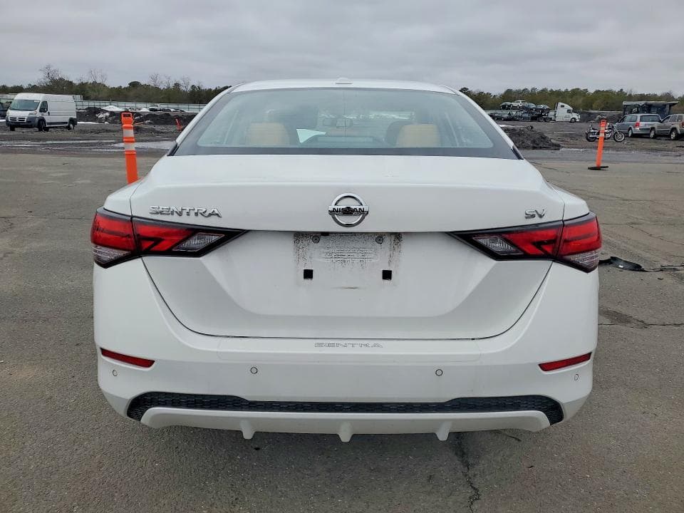 2022 NISSAN SENTRA SV SV 6