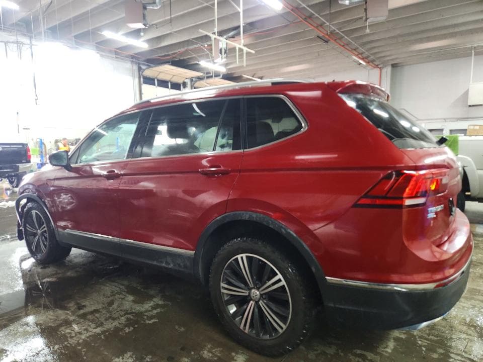 2018 VOLKSWAGEN TIGUAN SE 2