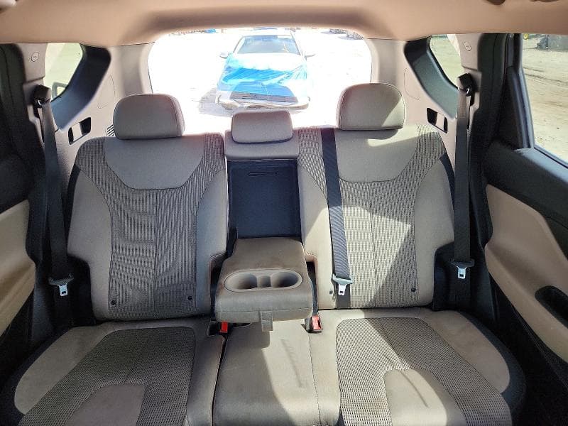 2019 HYUNDAI SANTA FE SE 2.4L 10