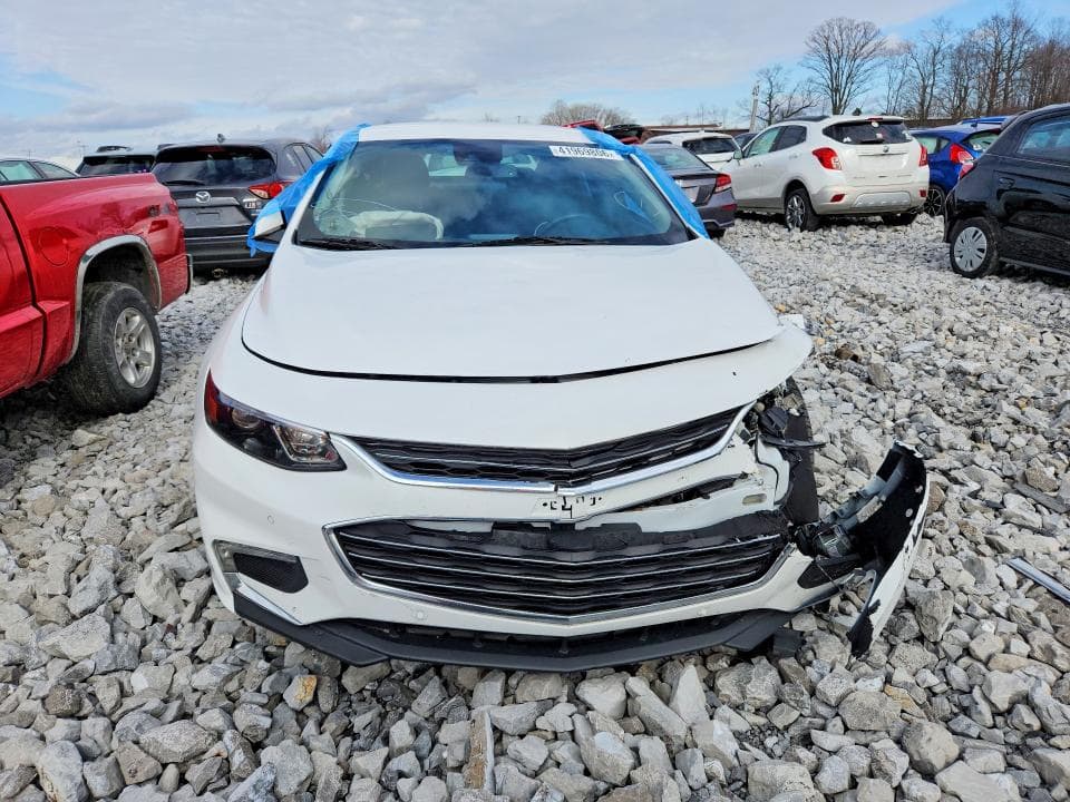 2017 CHEVROLET MALIBU LT LT 5
