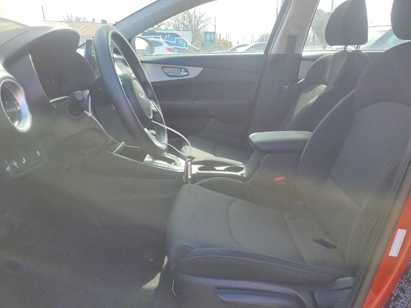 2023 KIA FORTE LXS 7