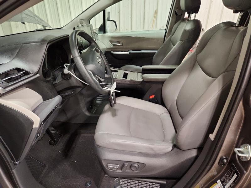 2021 TOYOTA SIENNA XLE 7-PASSENGER 7