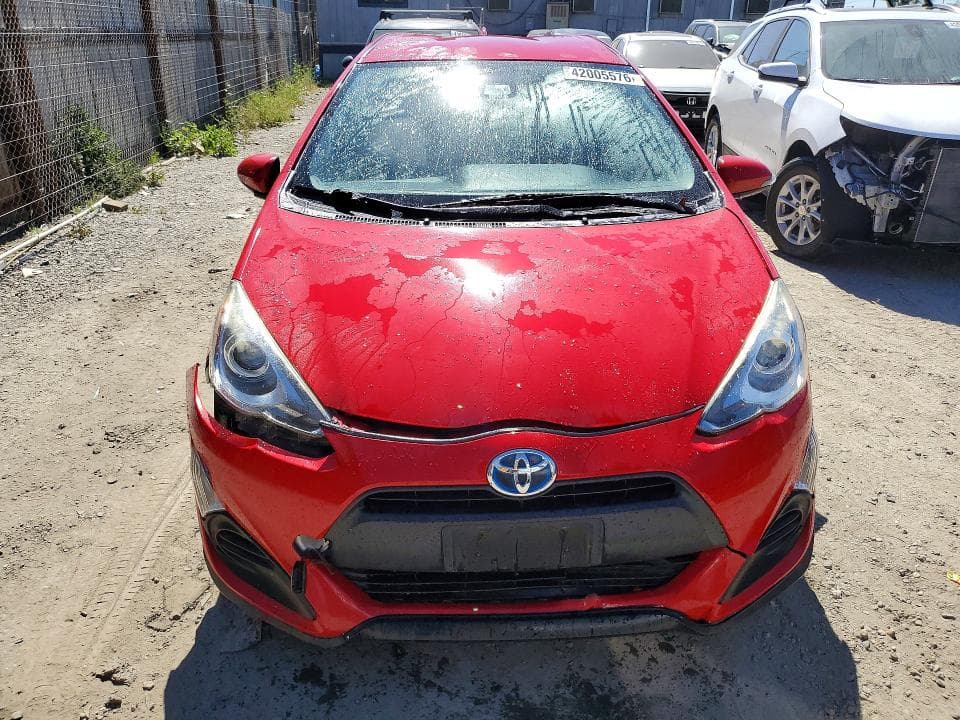 2017 TOYOTA PRIUS C TWO 5