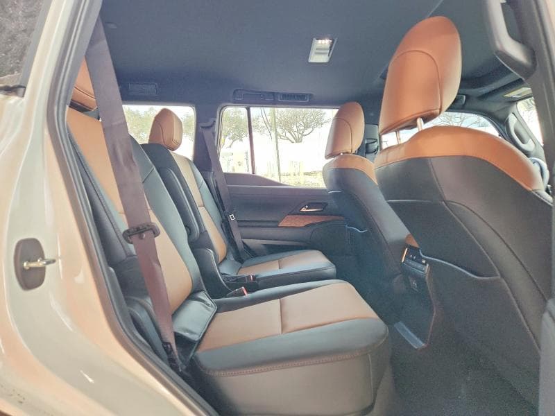 2025 LEXUS GX 550 PREMIUM+ 11